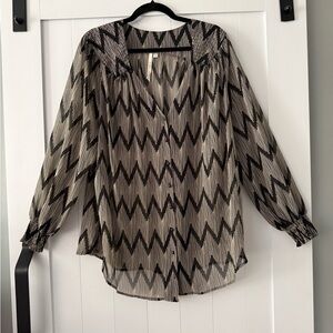 Bellatrix Black and White Chevron Blouse